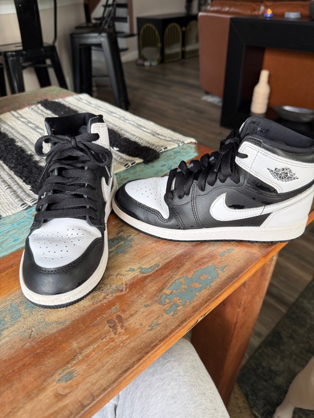 Jordan Kids High-Top Sneakers in Black & White